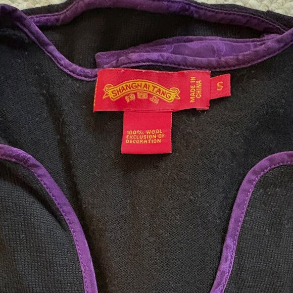 Shanghai Tang 100% Wool Black Sweater w/ Silk Purple Cuffs | Women’s - Picture 2 of 5